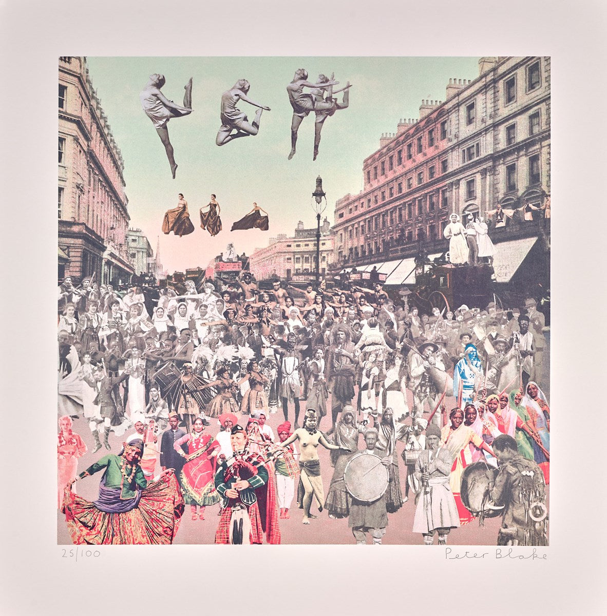London- Regent Street- Dancing