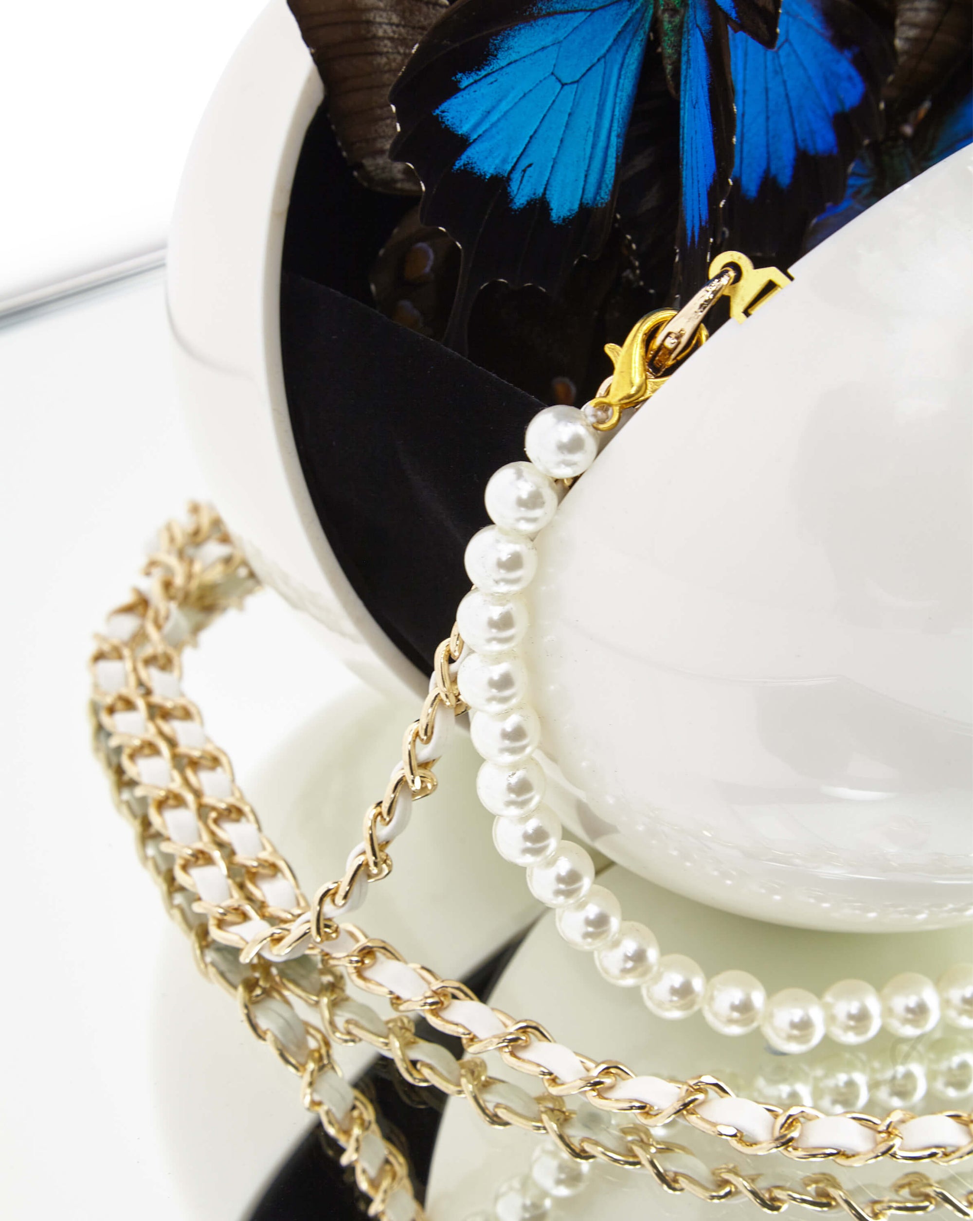 Chanel White Pearl Indonesia