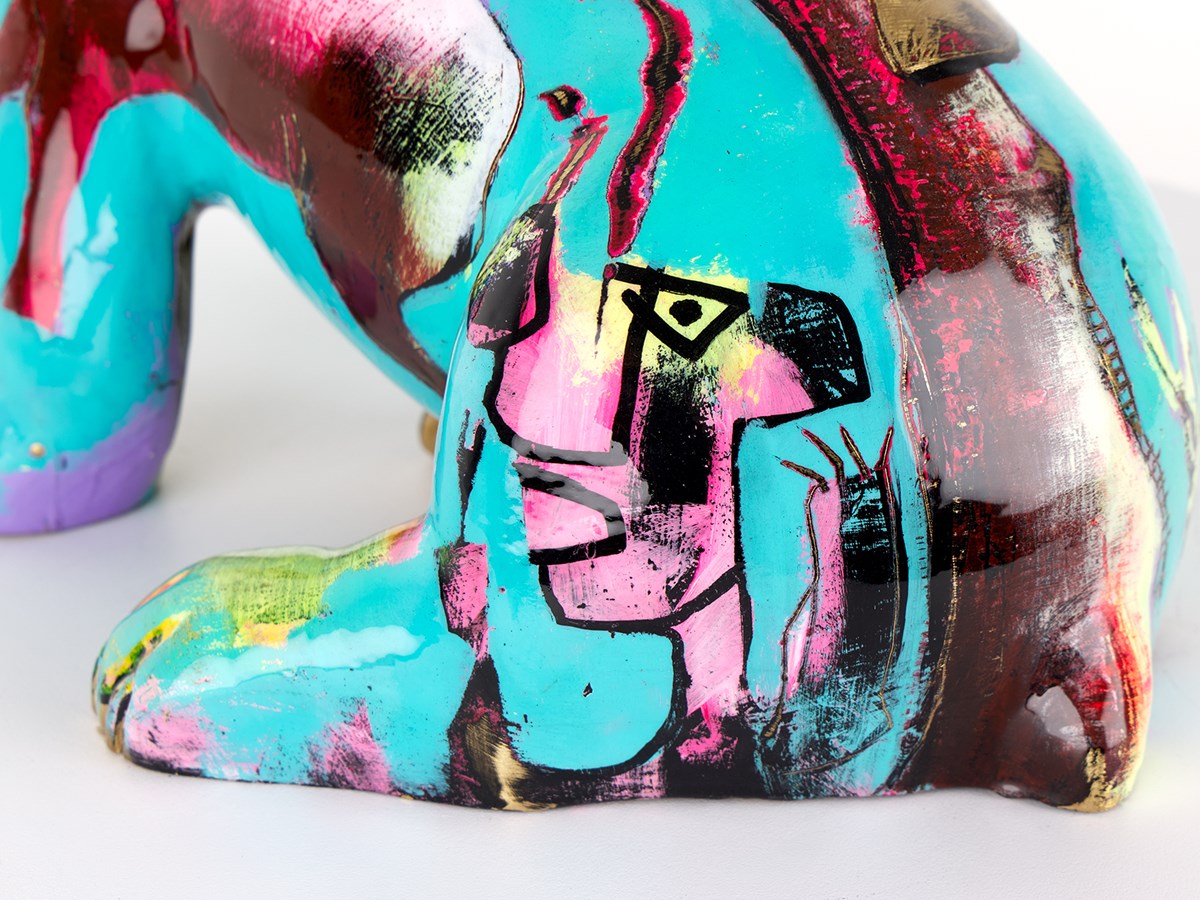 Doggy (Detail1)