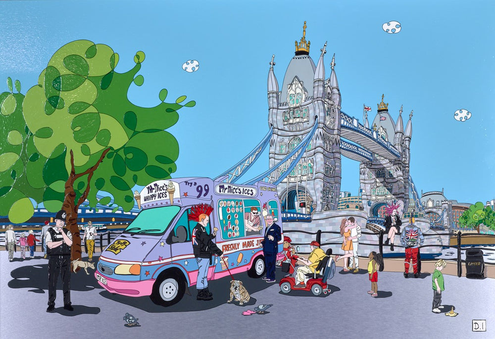 Tower Bridge , London