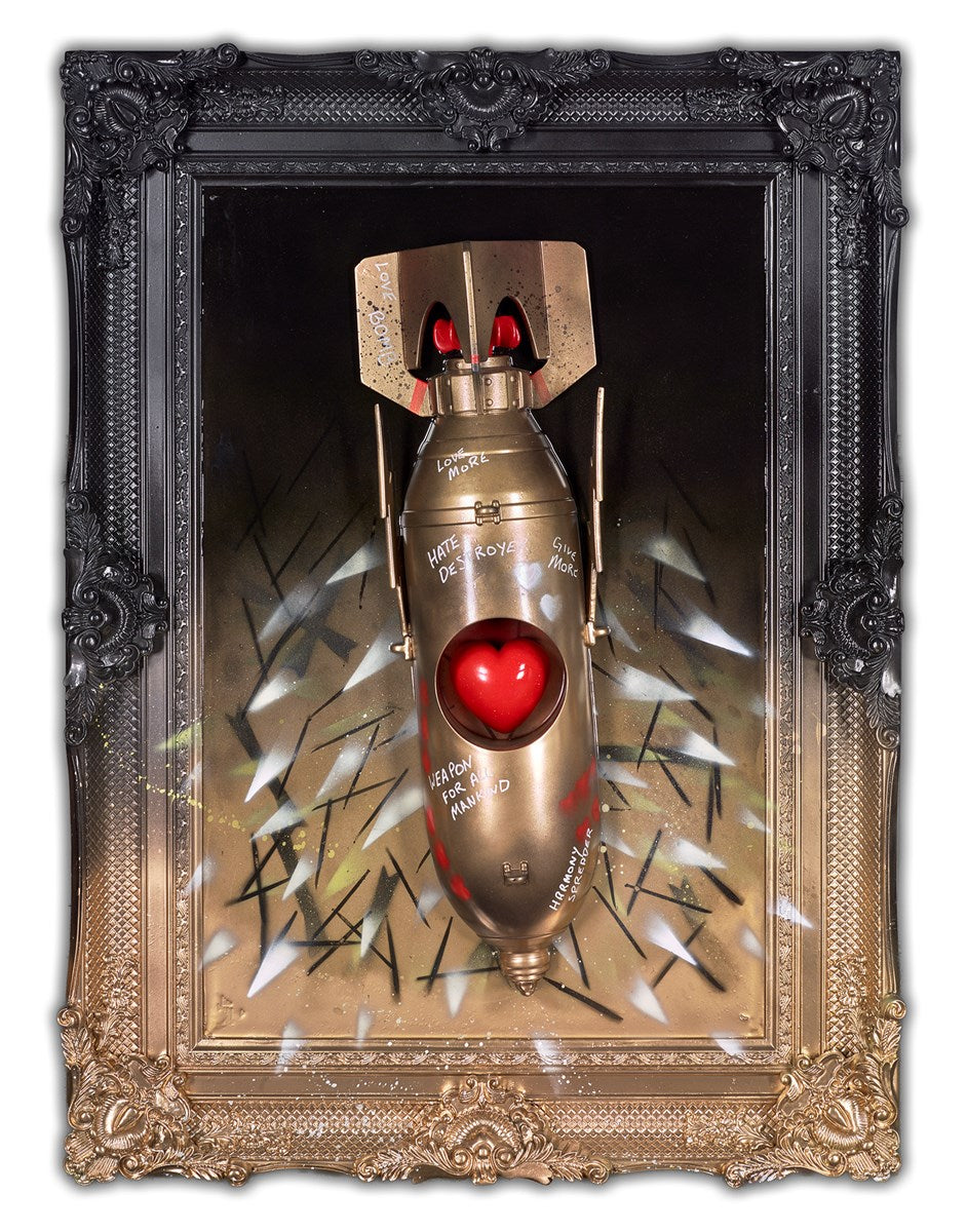 Love Bomb (Gold/Black)